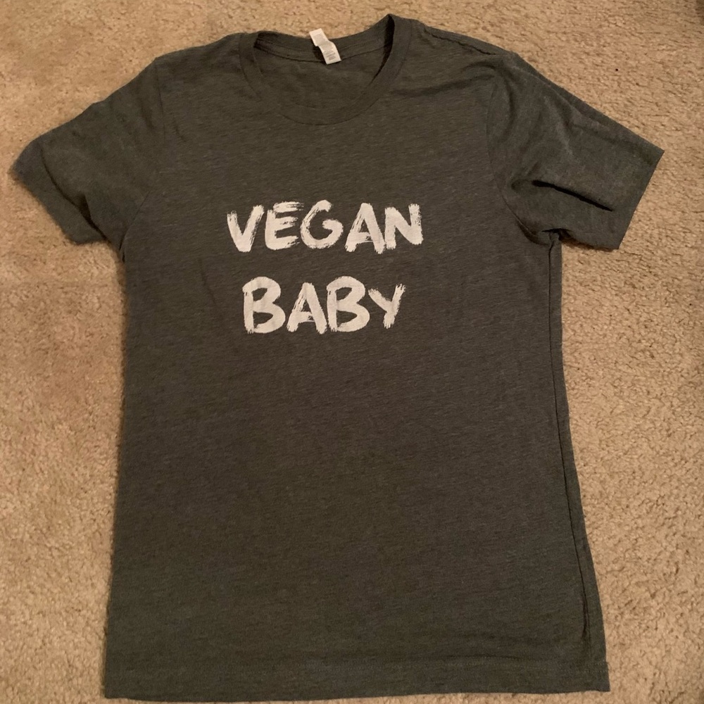 Lot of 7 medium and fit like medium shirts